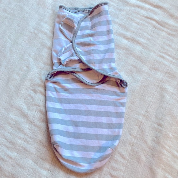 Baby Swaddle Wrap for Infant, Adjustable Newborn Swaddle, XS Preemie, up to 7lbs - Picture 1 of 5